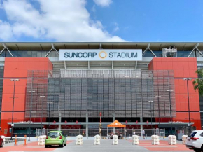 Close to Suncorp Stadium-1 bed and parking